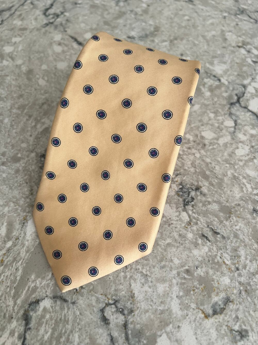 Vintage Adolfo 100% Imported Silk Men's Neck Tie Yellow w Blue Dots JL